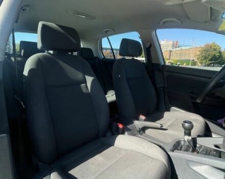 Сірий Фольксваген Гольф, об'ємом двигуна 1.6 л та пробігом 177 тис. км за 5350 $, фото 7 на Automoto.ua