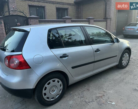 Серый Фольксваген Гольф, объемом двигателя 1.4 л и пробегом 195 тыс. км за 5400 $, фото 7 на Automoto.ua