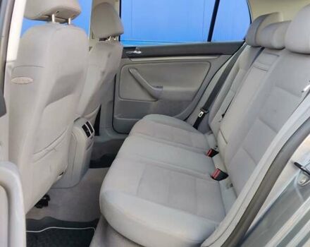 Сірий Фольксваген Гольф, об'ємом двигуна 1.6 л та пробігом 203 тис. км за 6850 $, фото 26 на Automoto.ua