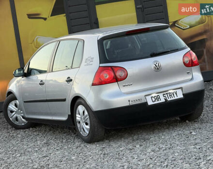 Серый Фольксваген Гольф, объемом двигателя 1.6 л и пробегом 229 тыс. км за 5600 $, фото 16 на Automoto.ua
