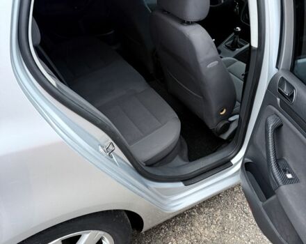 Серый Фольксваген Гольф, объемом двигателя 1.4 л и пробегом 228 тыс. км за 5500 $, фото 13 на Automoto.ua