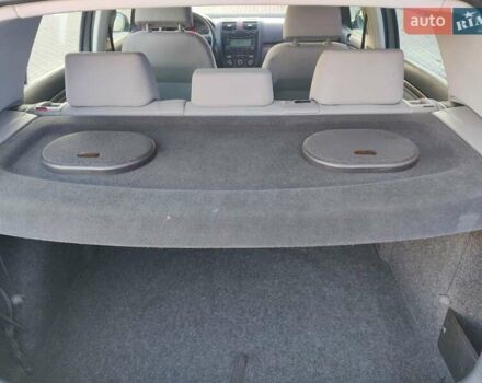 Сірий Фольксваген Гольф, об'ємом двигуна 1.6 л та пробігом 203 тис. км за 6850 $, фото 42 на Automoto.ua