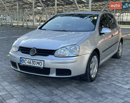 Серый Фольксваген Гольф, объемом двигателя 1.6 л и пробегом 214 тыс. км за 5670 $, фото 9 на Automoto.ua
