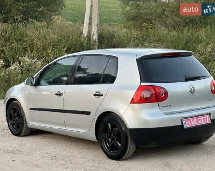 Серый Фольксваген Гольф, объемом двигателя 1.6 л и пробегом 202 тыс. км за 5100 $, фото 11 на Automoto.ua