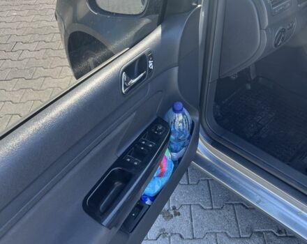 Серый Фольксваген Гольф, объемом двигателя 1.4 л и пробегом 280 тыс. км за 4200 $, фото 19 на Automoto.ua