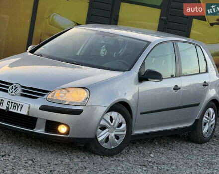 Серый Фольксваген Гольф, объемом двигателя 1.6 л и пробегом 229 тыс. км за 5600 $, фото 12 на Automoto.ua