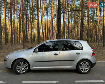 Фольксваген Гольф 2004 в Полтаве на Automoto.ua Серый Фольксваген Гольф, объемом двигателя 1.6 л и пробегом 260 тыс. км за 5500 $, фото 13 на Automoto.ua