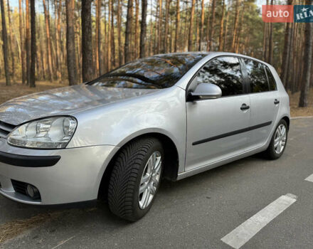 Фольксваген Гольф 2004 в Полтаве на Automoto.ua Серый Фольксваген Гольф, объемом двигателя 1.6 л и пробегом 260 тыс. км за 5500 $, фото 9 на Automoto.ua