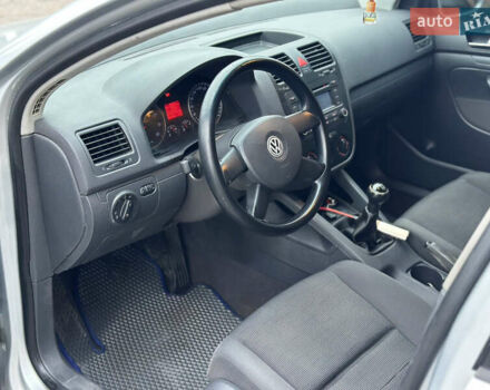 Сірий Фольксваген Гольф, об'ємом двигуна 1.39 л та пробігом 188 тис. км за 4950 $, фото 9 на Automoto.ua