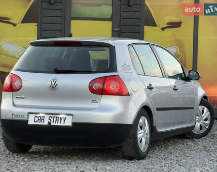 Серый Фольксваген Гольф, объемом двигателя 1.6 л и пробегом 229 тыс. км за 5600 $, фото 21 на Automoto.ua