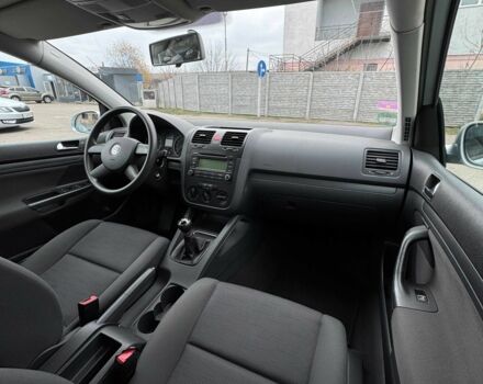 Серый Фольксваген Гольф, объемом двигателя 1.4 л и пробегом 216 тыс. км за 5850 $, фото 10 на Automoto.ua