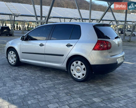 Серый Фольксваген Гольф, объемом двигателя 1.6 л и пробегом 214 тыс. км за 5670 $, фото 7 на Automoto.ua