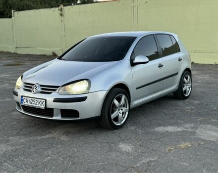 Серый Фольксваген Гольф, объемом двигателя 1.6 л и пробегом 290 тыс. км за 4999 $, фото 3 на Automoto.ua