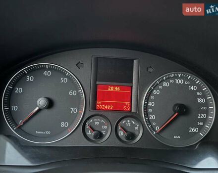 Серый Фольксваген Гольф, объемом двигателя 1.6 л и пробегом 202 тыс. км за 5100 $, фото 32 на Automoto.ua