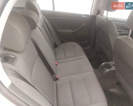 Сірий Фольксваген Гольф, об'ємом двигуна 1.4 л та пробігом 265 тис. км за 4750 $, фото 14 на Automoto.ua