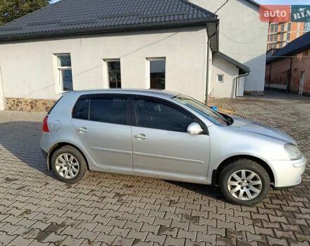 Серый Фольксваген Гольф, объемом двигателя 1.6 л и пробегом 318 тыс. км за 4600 $, фото 3 на Automoto.ua