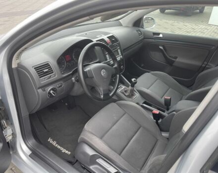 Серый Фольксваген Гольф, объемом двигателя 2 л и пробегом 237 тыс. км за 5800 $, фото 14 на Automoto.ua