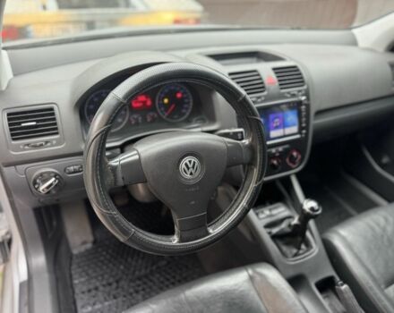 Фольксваген Гольф 2004 в Городке на Automoto.ua Серый Фольксваген Гольф, объемом двигателя 1.4 л и пробегом 420 тыс. км за 3450 $, фото 16 на Automoto.ua