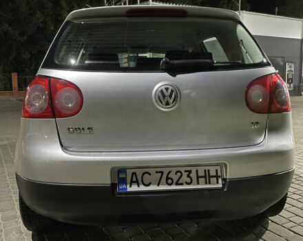 Фольксваген Гольф 2004 у Луцьку на Automoto.ua Сірий Фольксваген Гольф, об'ємом двигуна 1.6 л та пробігом 261 тис. км за 5400 $, фото 30 на Automoto.ua