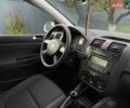 Серый Фольксваген Гольф, объемом двигателя 1.39 л и пробегом 123 тыс. км за 5500 $, фото 22 на Automoto.ua