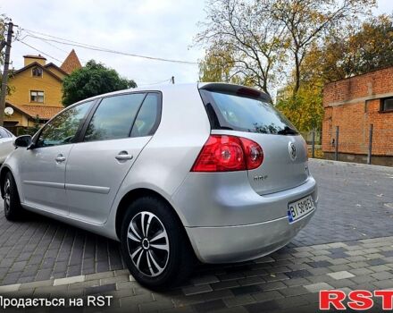 Серый Фольксваген Гольф, объемом двигателя 1.6 л и пробегом 235 тыс. км за 4350 $, фото 2 на Automoto.ua