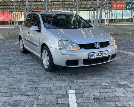 Серый Фольксваген Гольф, объемом двигателя 1.6 л и пробегом 214 тыс. км за 5670 $, фото 11 на Automoto.ua