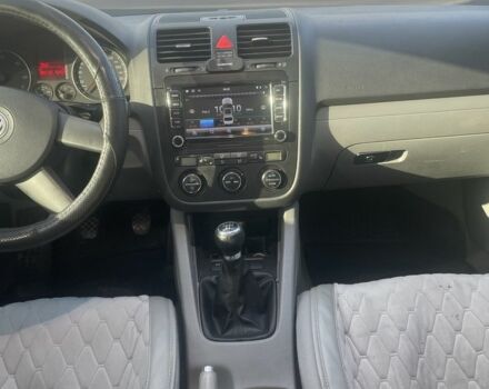 Серый Фольксваген Гольф, объемом двигателя 1.9 л и пробегом 380 тыс. км за 6000 $, фото 5 на Automoto.ua