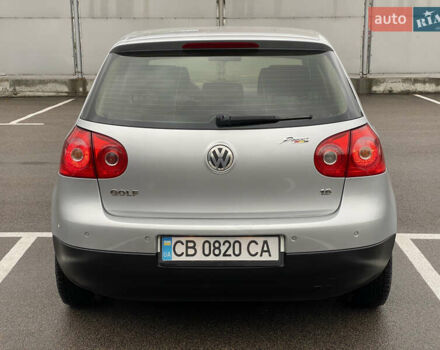 Серый Фольксваген Гольф, объемом двигателя 1.6 л и пробегом 250 тыс. км за 5800 $, фото 4 на Automoto.ua