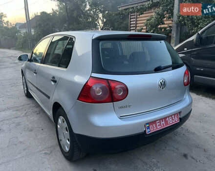 Серый Фольксваген Гольф, объемом двигателя 1.4 л и пробегом 195 тыс. км за 5400 $, фото 12 на Automoto.ua