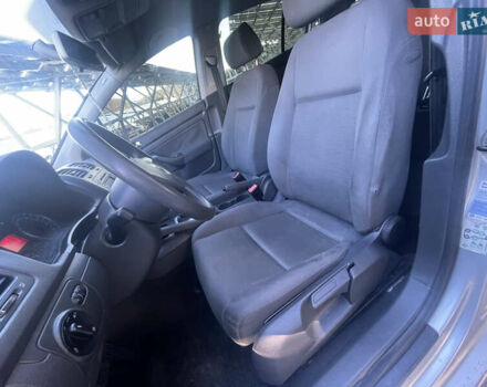 Серый Фольксваген Гольф, объемом двигателя 1.6 л и пробегом 214 тыс. км за 5670 $, фото 20 на Automoto.ua