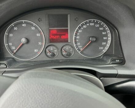 Серый Фольксваген Гольф, объемом двигателя 1.4 л и пробегом 245 тыс. км за 4900 $, фото 6 на Automoto.ua