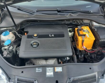 Сірий Фольксваген Гольф, об'ємом двигуна 1.4 л та пробігом 164 тис. км за 4800 $, фото 10 на Automoto.ua