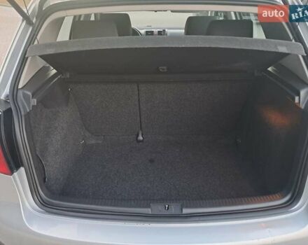 Серый Фольксваген Гольф, объемом двигателя 1.6 л и пробегом 277 тыс. км за 5500 $, фото 2 на Automoto.ua