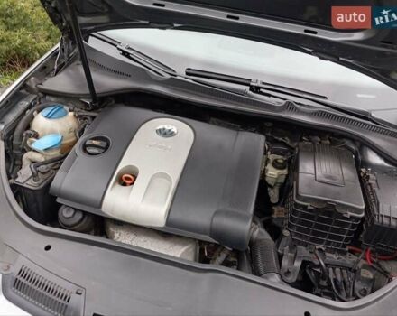 Сірий Фольксваген Гольф, об'ємом двигуна 1.39 л та пробігом 292 тис. км за 6200 $, фото 5 на Automoto.ua
