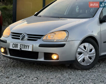 Серый Фольксваген Гольф, объемом двигателя 1.6 л и пробегом 229 тыс. км за 5600 $, фото 13 на Automoto.ua