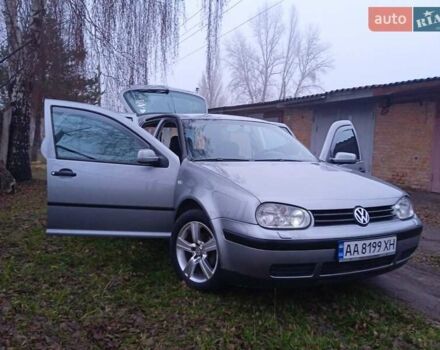 Серый Фольксваген Гольф, объемом двигателя 1.39 л и пробегом 237 тыс. км за 4750 $, фото 4 на Automoto.ua