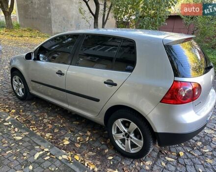 Серый Фольксваген Гольф, объемом двигателя 1.6 л и пробегом 220 тыс. км за 5200 $, фото 20 на Automoto.ua