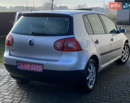 Серый Фольксваген Гольф, объемом двигателя 1.4 л и пробегом 255 тыс. км за 4100 $, фото 4 на Automoto.ua