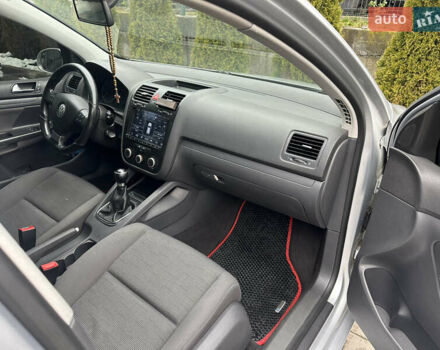 Серый Фольксваген Гольф, объемом двигателя 1.9 л и пробегом 272 тыс. км за 5650 $, фото 17 на Automoto.ua