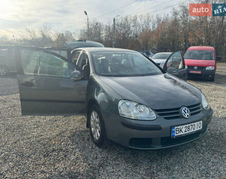 Серый Фольксваген Гольф, объемом двигателя 1.6 л и пробегом 180 тыс. км за 5900 $, фото 42 на Automoto.ua