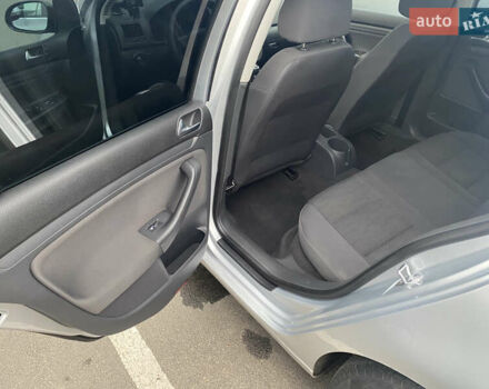 Сірий Фольксваген Гольф, об'ємом двигуна 1.6 л та пробігом 203 тис. км за 5200 $, фото 18 на Automoto.ua