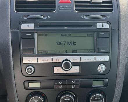 Сірий Фольксваген Гольф, об'ємом двигуна 0 л та пробігом 228 тис. км за 5500 $, фото 20 на Automoto.ua