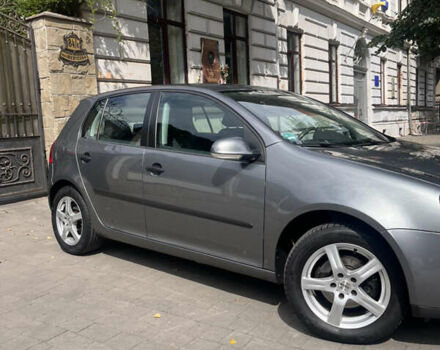 Фольксваген Гольф 2005 у Івано-Франківську на Automoto.ua Сірий Фольксваген Гольф, об'ємом двигуна 1.4 л та пробігом 222 тис. км за 6000 $, фото 2 на Automoto.ua