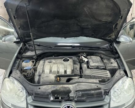 Серый Фольксваген Гольф, объемом двигателя 1.9 л и пробегом 300 тыс. км за 3200 $, фото 12 на Automoto.ua