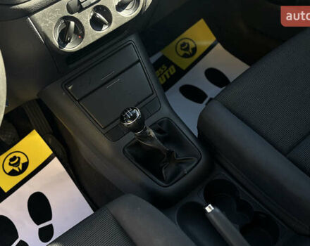Сірий Фольксваген Гольф, об'ємом двигуна 1.39 л та пробігом 228 тис. км за 5800 $, фото 20 на Automoto.ua