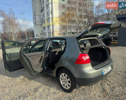 Серый Фольксваген Гольф, объемом двигателя 1.6 л и пробегом 180 тыс. км за 5900 $, фото 44 на Automoto.ua