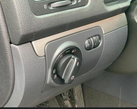 Фольксваген Гольф 2005 в Виннице на Automoto.ua Серый Фольксваген Гольф, объемом двигателя 2 л и пробегом 185 тыс. км за 5700 $, фото 1 на Automoto.ua