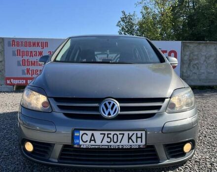 Серый Фольксваген Гольф, объемом двигателя 1.97 л и пробегом 217 тыс. км за 6800 $, фото 5 на Automoto.ua