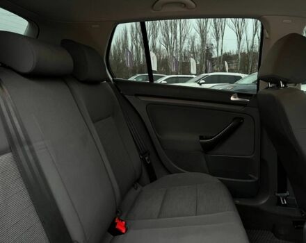 Сірий Фольксваген Гольф, об'ємом двигуна 1.4 л та пробігом 216 тис. км за 5400 $, фото 17 на Automoto.ua