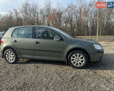 Серый Фольксваген Гольф, объемом двигателя 1.6 л и пробегом 180 тыс. км за 5900 $, фото 3 на Automoto.ua